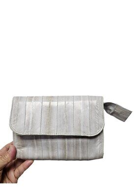 70s - 80s Lee Sands gray eel skin small clutch